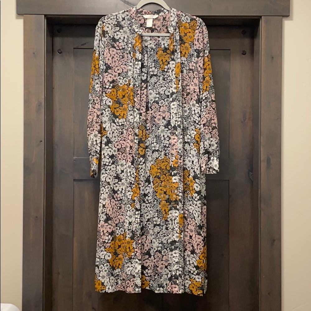 Women’s dress
